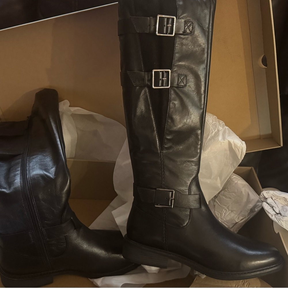 Clarks Black Leather Women's Boots